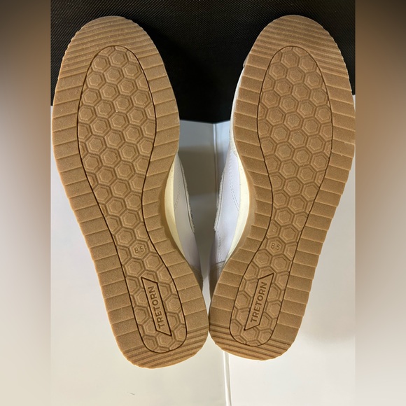 Tretorn Kristine Eco Orthalite Comfort Sneaker White with Leopard Trim. - Picture 3 of 9